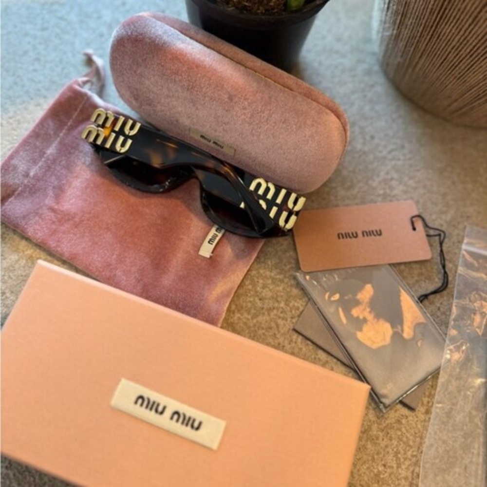 Miu Miu Black Sunglasses with Pink Velvet Case